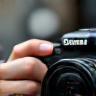 DSLR 사진 팁을 공유하는 장면